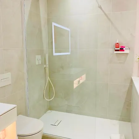 Cocon Atypique Au Coeur Du Quartier Apartment *