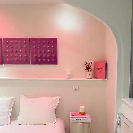 Cocon Atypique Au Coeur Du Quartier Apartment